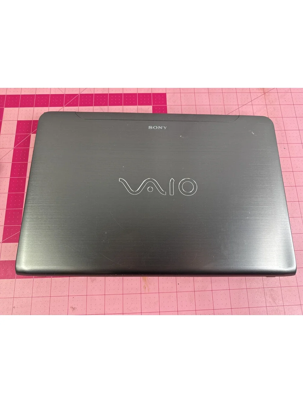 Sony VAIO SVE15114FXS i5-3210M Intel HD 4000 640GB HDD 6GB RAM Windows 7